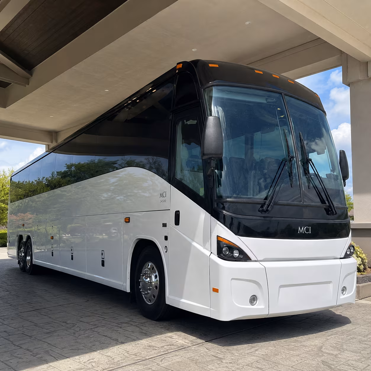 Wichita Airport Shuttle & Transportation party bus exterior