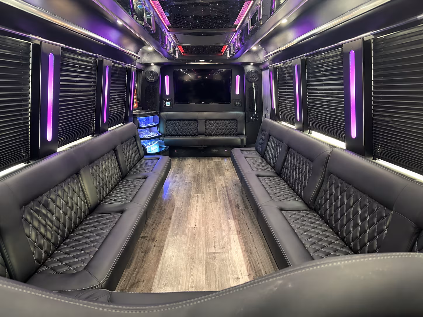 Wichita Birthday, Sweet 16, & Quinceañera Transportation party bus exterior