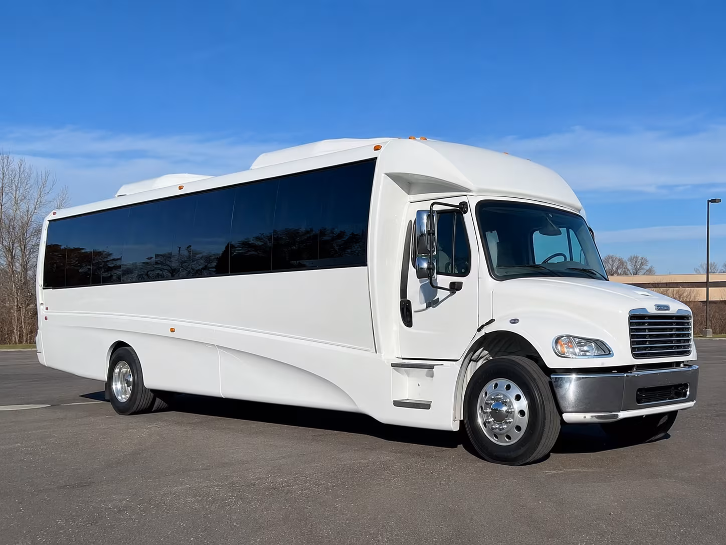 Wichita Birthday, Sweet 16, & Quinceañera Transportation party bus exterior