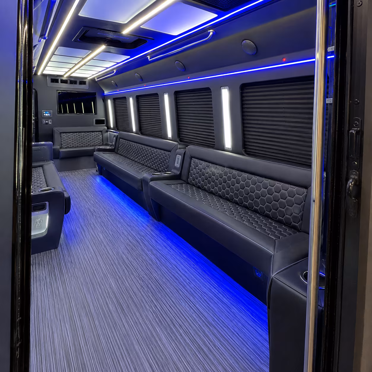 Wichita Birthday, Sweet 16, & Quinceañera Transportation group transportation